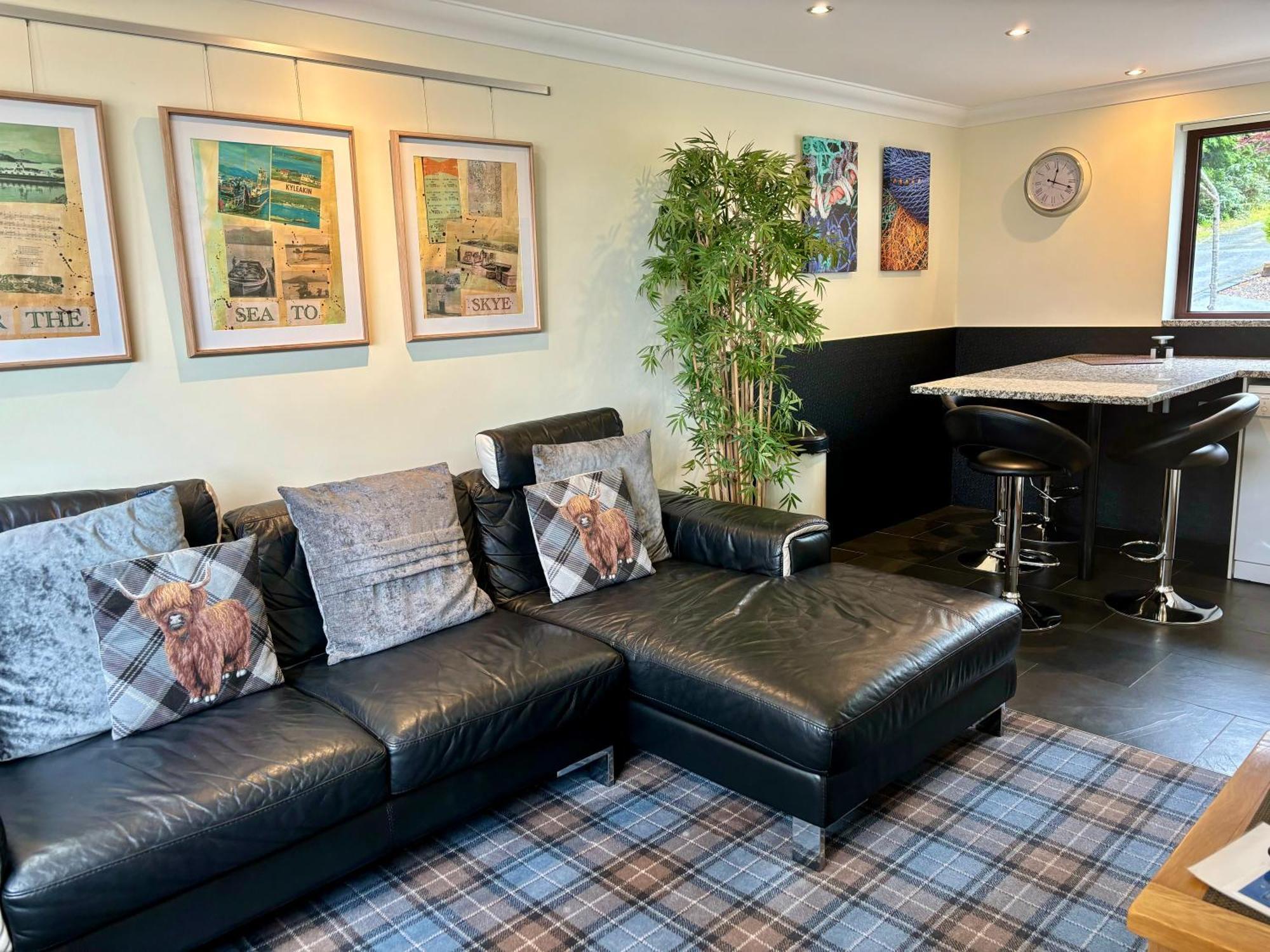 Misty Isle Apartments Ltd - Maol View Kyleakin Zewnętrze zdjęcie